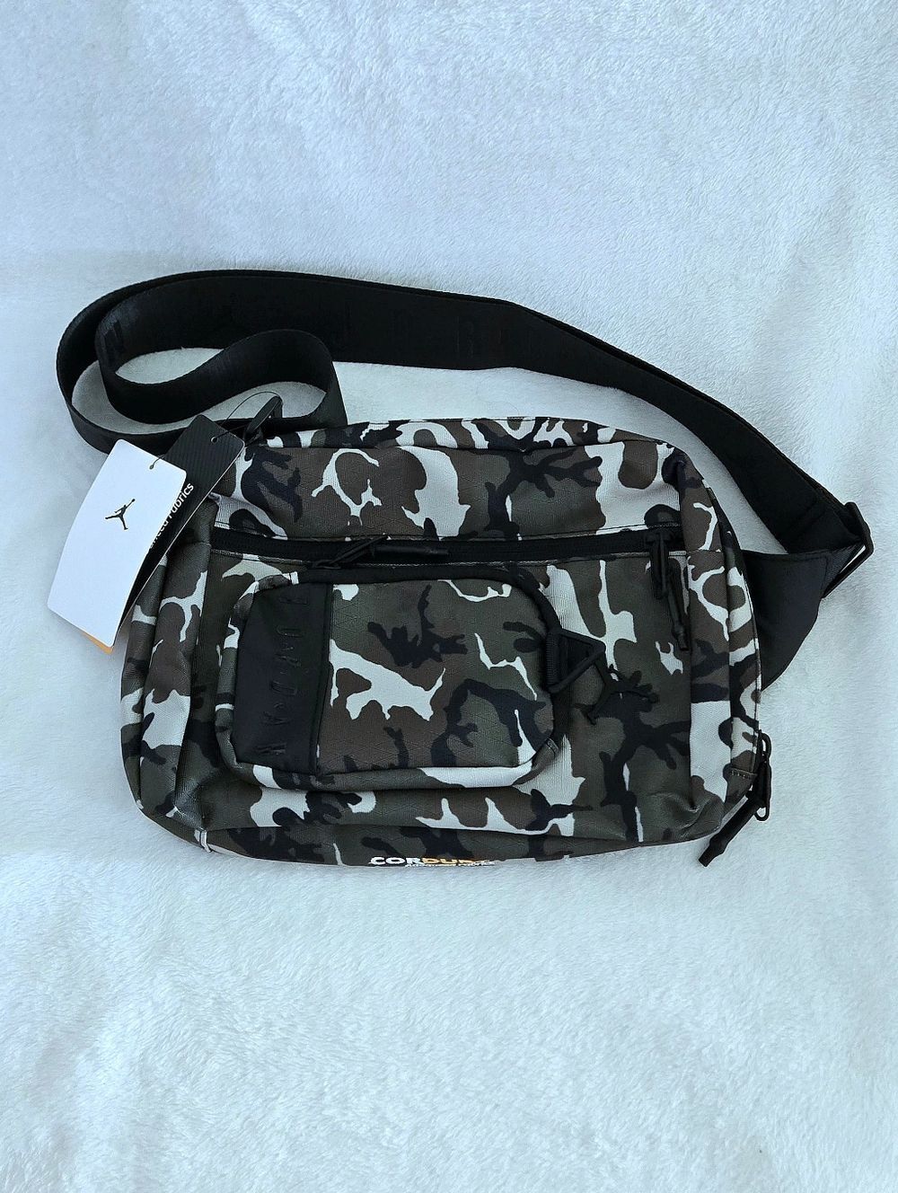 Air Jordan🏀 Camouflage Unisex Crossbody Bag👜 - NWT